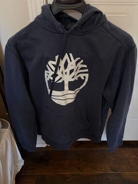 Timberland Navy Pullover Hoodie with White Tree Emblem